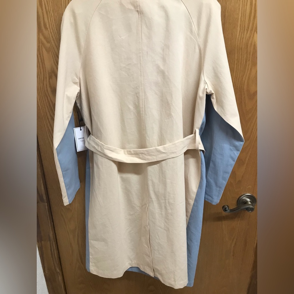 Brand New Forever21 | Trench Coat | Never Used